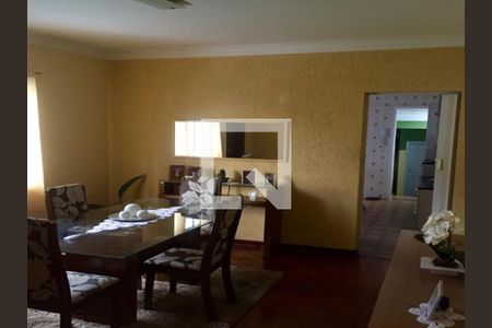 Casa à venda com 3 quartos, 200m² em Vila Nova Utinga, São Paulo