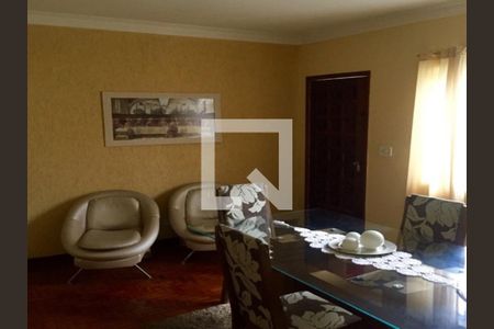 Casa à venda com 3 quartos, 200m² em Vila Nova Utinga, São Paulo