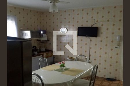 Casa à venda com 3 quartos, 200m² em Vila Nova Utinga, São Paulo