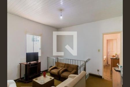 Casa para alugar com 4 quartos, 300m² em Cangaíba, São Paulo