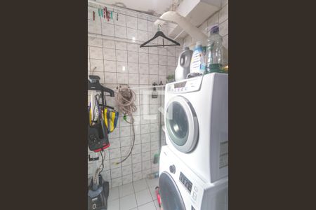 Apartamento à venda com 71m², 2 quartos e 1 vaga Apartamento à venda com 71m², 2 quartos e 1 vagaÁrea de serviço