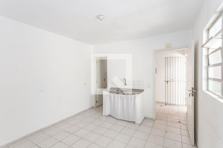 Cozinha de casa para alugar com 1 quarto, 42m² em Vila das Merces, São Paulo