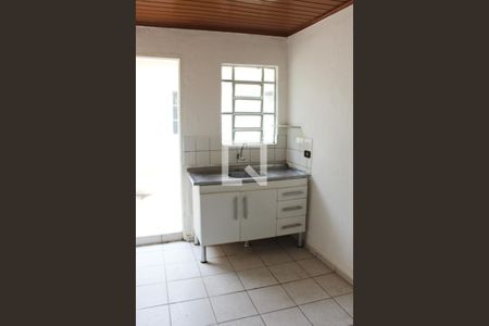 Cozinha de casa para alugar com 1 quarto, 43m² em Vila das Merces, São Paulo