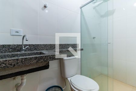 Banheiro de apartamento para alugar com 1 quarto, 26m² em Jardim Helena, São Paulo