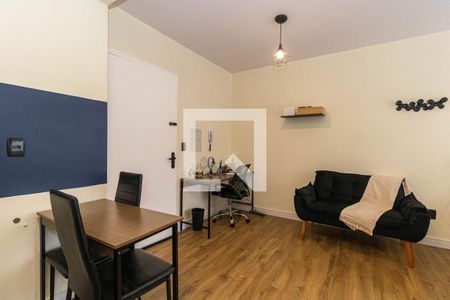 Sala/Quarto de kitnet/studio para alugar com 1 quarto, 20m² em Centro Histórico, Porto Alegre