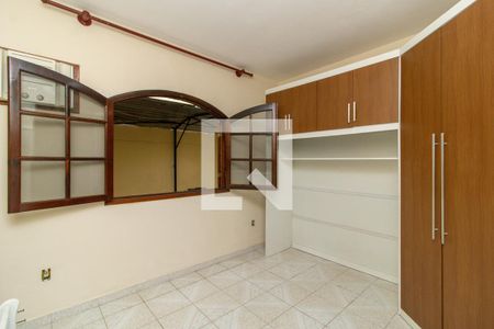 Quarto 1 de casa à venda com 2 quartos, 112m² em Olaria, Rio de Janeiro