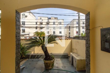 Vista da Sala 1 de casa à venda com 2 quartos, 112m² em Olaria, Rio de Janeiro