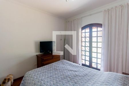 Suíte de casa à venda com 3 quartos, 195m² em Vila Margarida, São Paulo