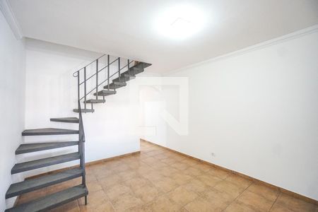 Sala de casa para alugar com 3 quartos, 116m² em Vila Carrao, São Paulo