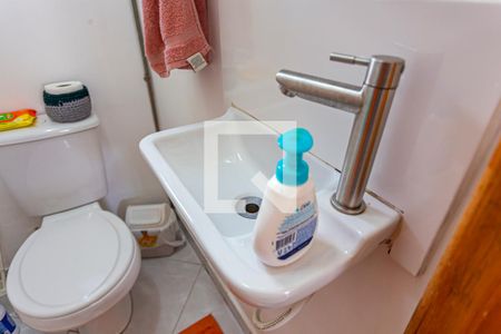 Detalhe do Lavabo de casa para alugar com 2 quartos, 86m² em Vila Floresta, Santo André