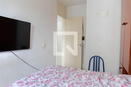 Quarto 1 de apartamento para alugar com 2 quartos, 44m² em Jardim Iris, São Paulo