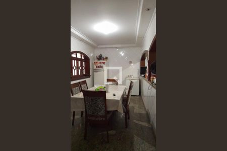 Casa à venda com 4 quartos, 469m² em Vila Curuçá Velha, São Paulo