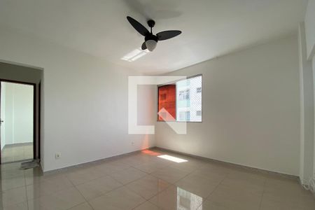 Sala de apartamento para alugar com 1 quarto, 53m² em Dois de Julho, Salvador