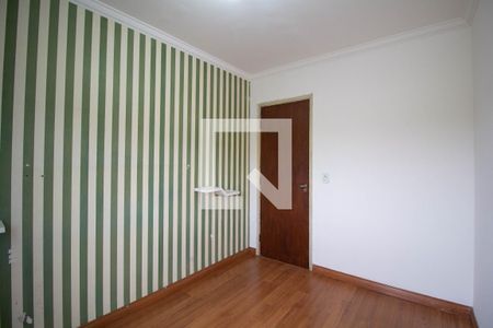 Quarto 2 de apartamento para alugar com 2 quartos, 48m² em Conjunto Residencial José Bonifácio, São Paulo