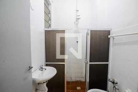 Banheiro de apartamento para alugar com 1 quarto, 40m² em Praça da Bandeira, Rio de Janeiro