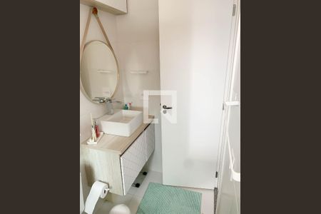 Apartamento à venda com 54m², 2 quartos e 1 vaga Apartamento à venda com 54m², 2 quartos e 1 vagaBanheiro da Suíte