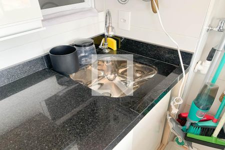 Apartamento à venda com 54m², 2 quartos e 1 vaga Apartamento à venda com 54m², 2 quartos e 1 vagaCozinha e Área de Serviço