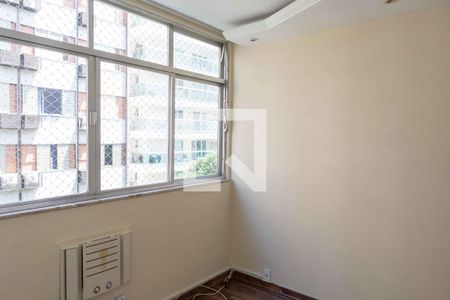 Quarto 1 de apartamento para alugar com 2 quartos, 75m² em Icaraí, Niterói