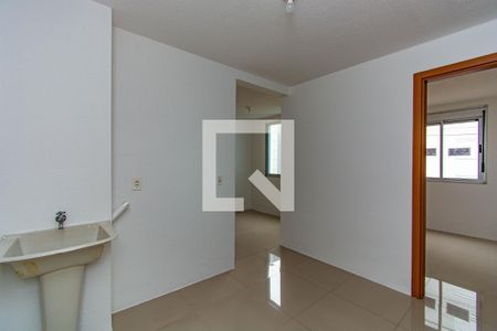 Cozinha de apartamento à venda com 2 quartos, 48m² em Olaria, Canoas