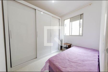 Quarto 2 de apartamento para alugar com 2 quartos, 60m² em Estoril, Belo Horizonte