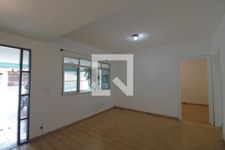 Sala de casa para alugar com 2 quartos, 138m² em Recanto dos Sonhos, São Paulo