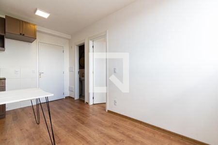 Sala  de apartamento para alugar com 2 quartos, 34m² em Vila Santa Catarina, São Paulo