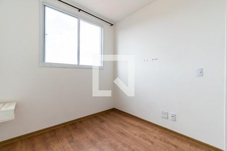 Quarto 1 de apartamento para alugar com 2 quartos, 34m² em Vila Santa Catarina, São Paulo