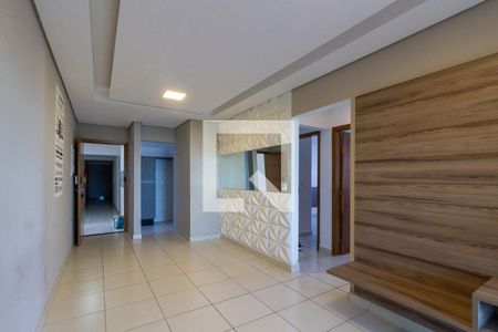 Sala de apartamento para alugar com 3 quartos, 82m² em Mirim, Praia Grande