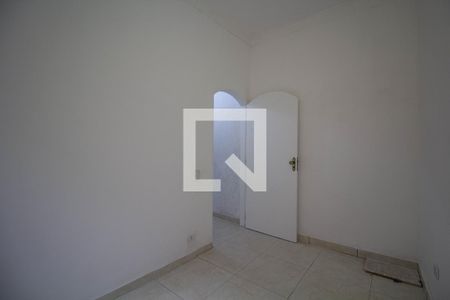 Quarto 2 de casa à venda com 2 quartos, 100m² em Vila Carmosina, São Paulo