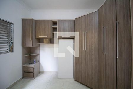 Quarto 1 de casa à venda com 2 quartos, 100m² em Vila Carmosina, São Paulo