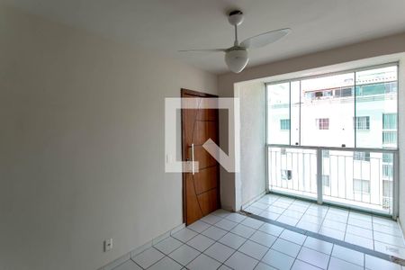 Sala de apartamento à venda com 2 quartos, 100m² em Venda Nova, Belo Horizonte