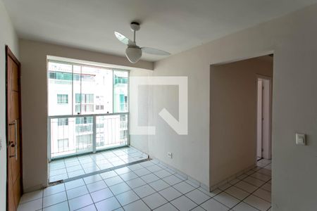 Sala de apartamento à venda com 2 quartos, 100m² em Venda Nova, Belo Horizonte