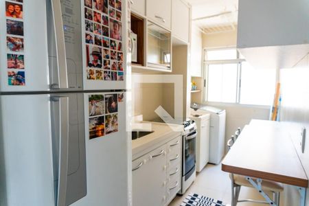 Apartamento à venda com 64m², 3 quartos e 1 vaga Apartamento à venda com 64m², 3 quartos e 1 vagaCozinha