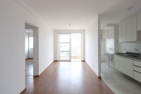 Sala de apartamento para alugar com 2 quartos, 55m² em Vila Pita, São Paulo