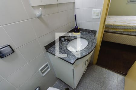 Banheiro da Suíte 1 de apartamento à venda com 2 quartos, 58m² em Vila Ipojuca, São Paulo