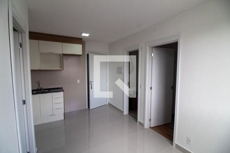 Sala de apartamento para alugar com 2 quartos, 34m² em Santo Amaro, São Paulo