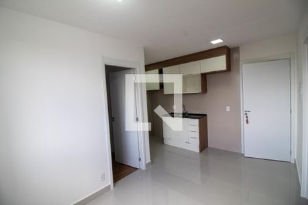 Sala de apartamento para alugar com 2 quartos, 34m² em Santo Amaro, São Paulo