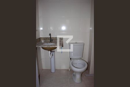 Banheiro de apartamento à venda com 2 quartos, 47m² em Ponte de São João, Jundiaí
