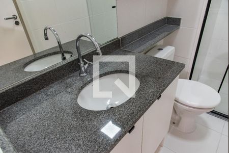 Banheiro de apartamento para alugar com 1 quarto, 34m² em Cambuci, São Paulo