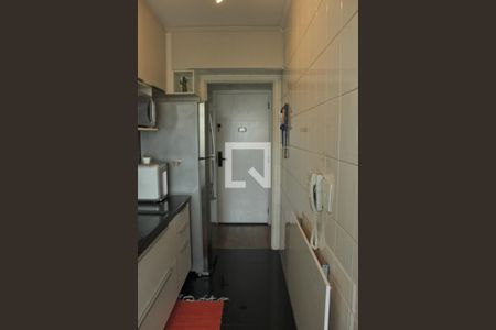 Cozinha de apartamento à venda com 2 quartos, 71m² em Vila Arapuã, São Paulo