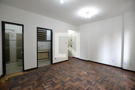 Sala  de kitnet/studio para alugar com 1 quarto, 36m² em Centro Histórico, Porto Alegre