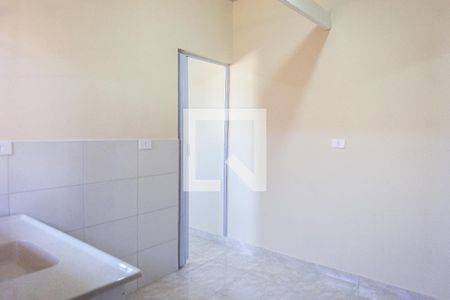 Sala e Cozinha de casa de condomínio para alugar com 1 quarto, 21m² em Vila Moreira, São Paulo