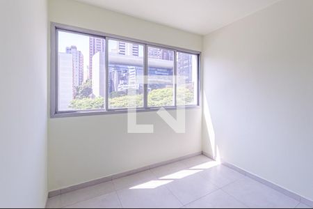 Quarto de kitnet/studio à venda com 1 quarto, 28m² em Jardim Paulista, São Paulo