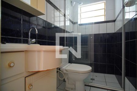 Banheiro de apartamento à venda com 1 quarto, 54m² em Jardim Dona Leopoldina, Porto Alegre