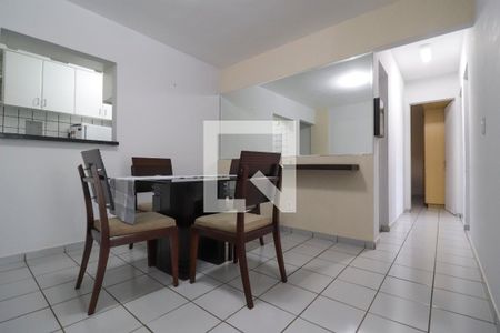 Sala de apartamento para alugar com 3 quartos, 78m² em Jardim Goiás, Goiânia