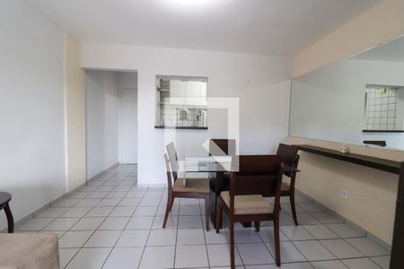 Sala de apartamento para alugar com 3 quartos, 78m² em Jardim Goiás, Goiânia