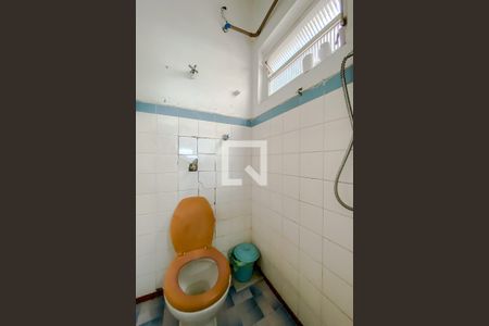 Apartamento à venda com 155m², 3 quartos e sem vaga Apartamento à venda com 155m², 3 quartos e sem vagaBanheiro de serviço