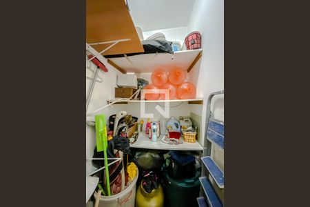 Apartamento à venda com 155m², 3 quartos e sem vaga Apartamento à venda com 155m², 3 quartos e sem vagaQuarto de Serviço