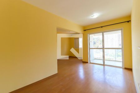 Apartamento à venda com 72m², 2 quartos e 2 vagasSala