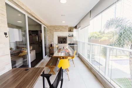 Varanda de apartamento para alugar com 3 quartos, 96m² em Vila Anastácio, São Paulo